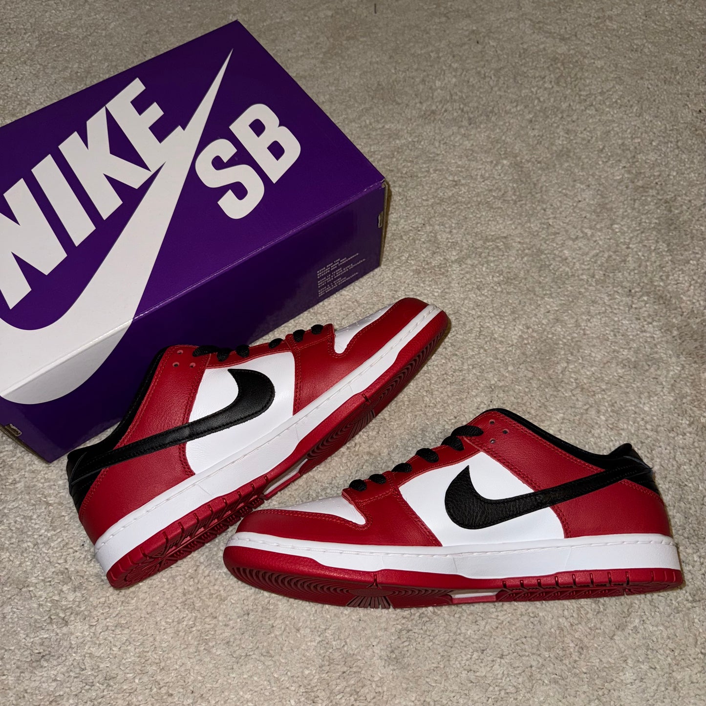 Nike SB Dunk Low Pro Chicago