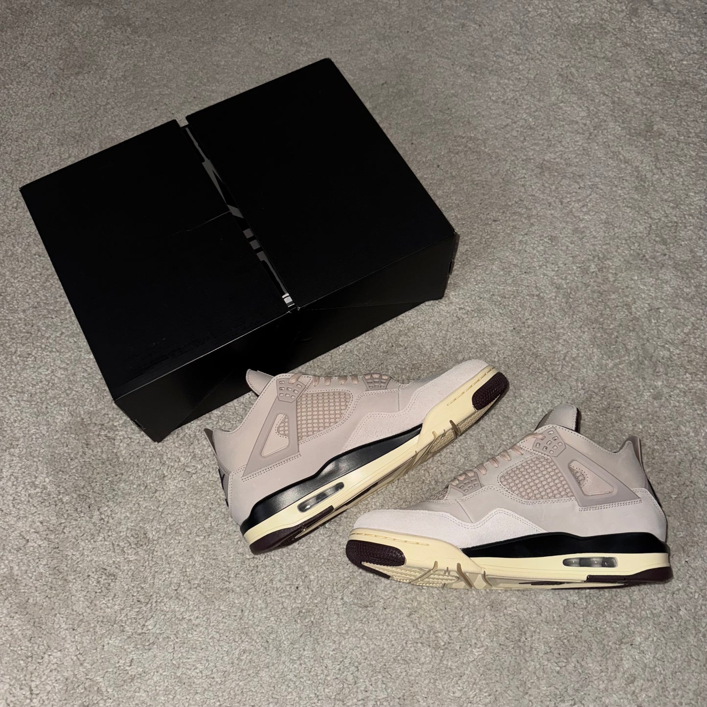 Jordan 4 Retro OG A Ma Maniere WYWS