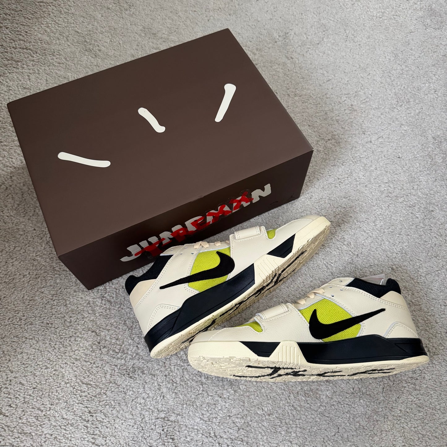 Jordan Jumpman Jack TR Travis Scott Bright Cactus